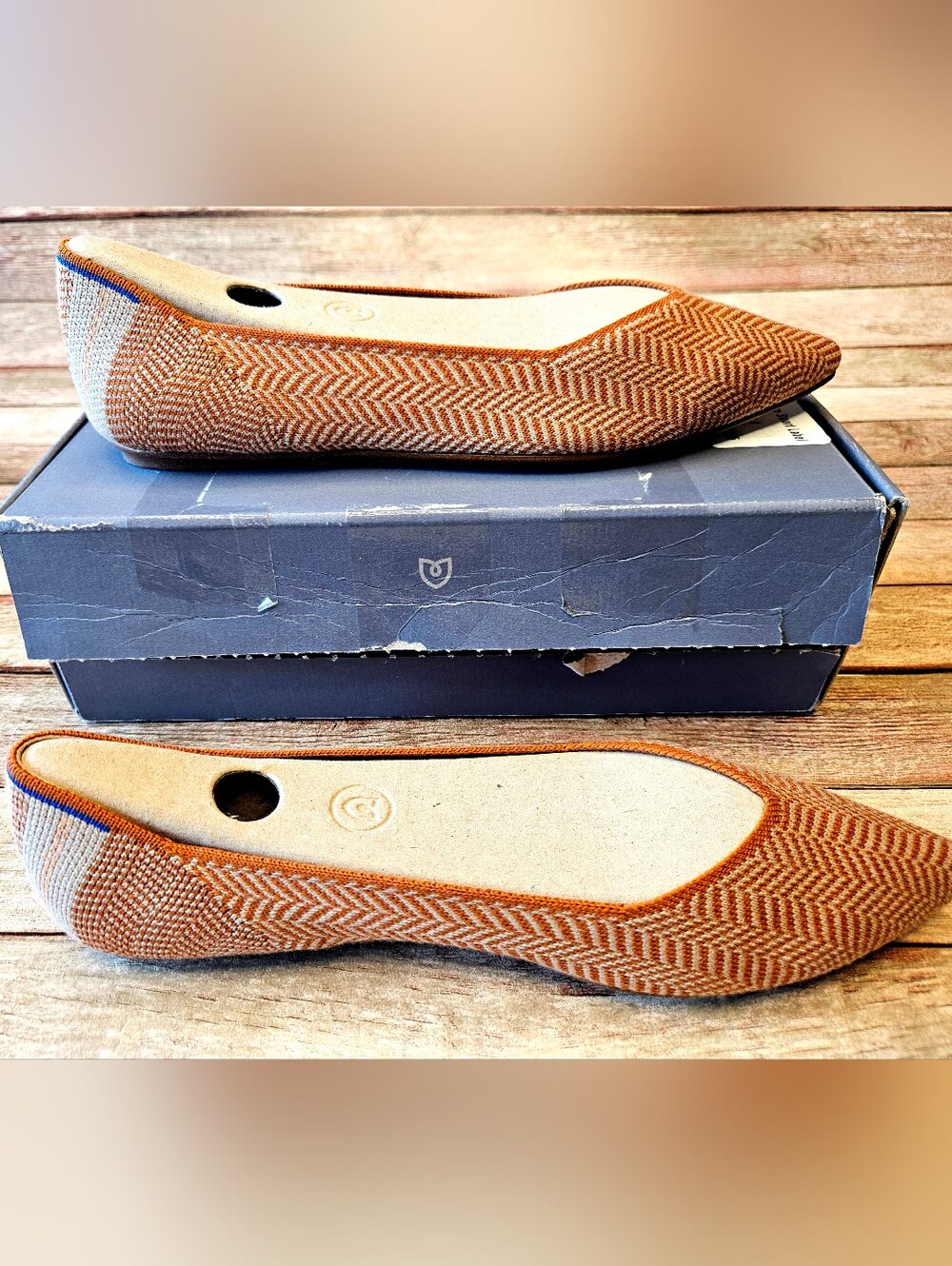 Rothy's The Point ballet flats (Retired and Rare color) - Picture 2 of 9